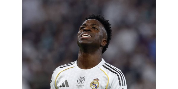 Vinícius Júnior deseja o mesmo nível de reconhecimento que Kylian Mbappé